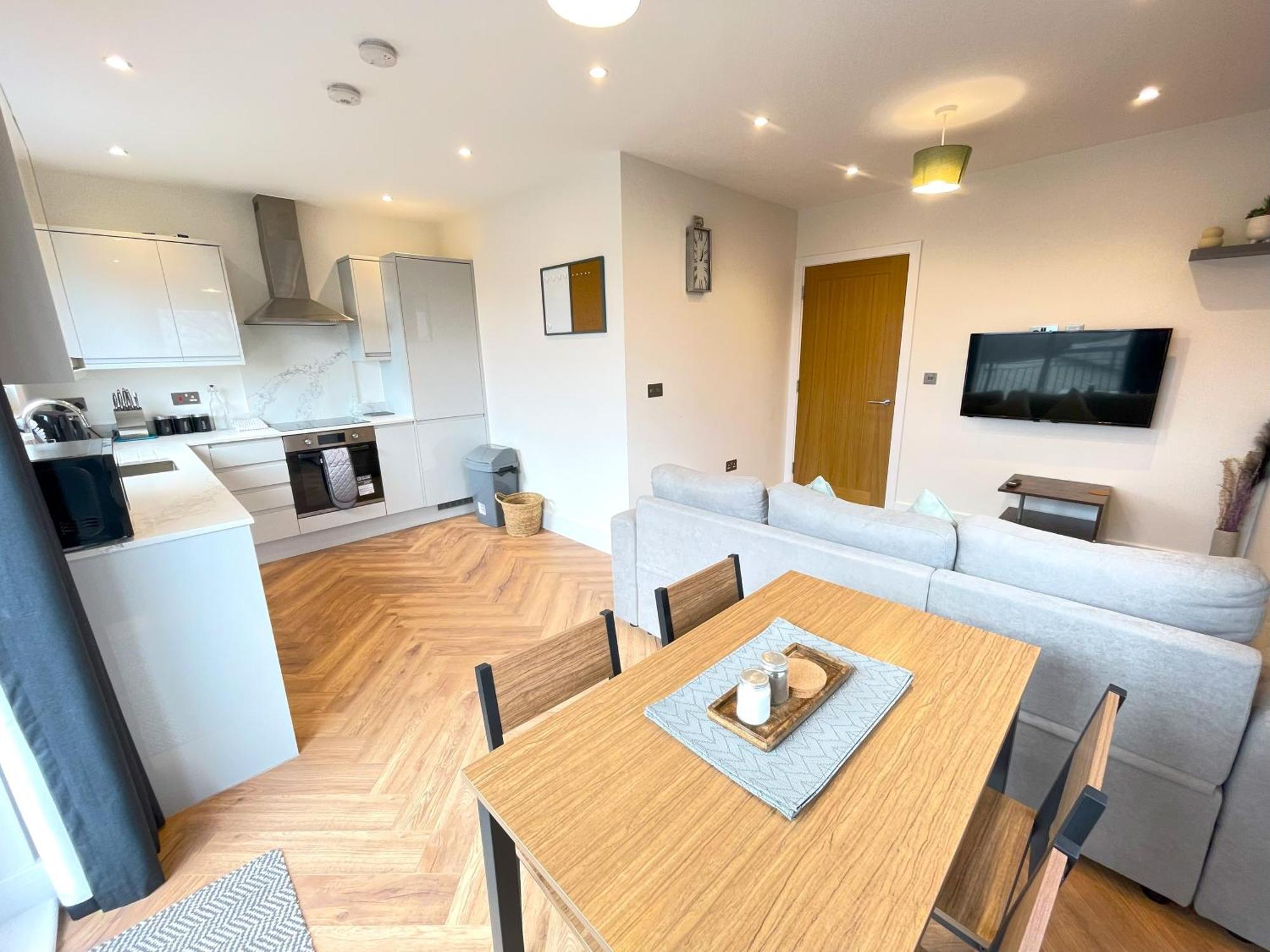 Refined Living, Wi-fi, Balcony And Parking Apartment