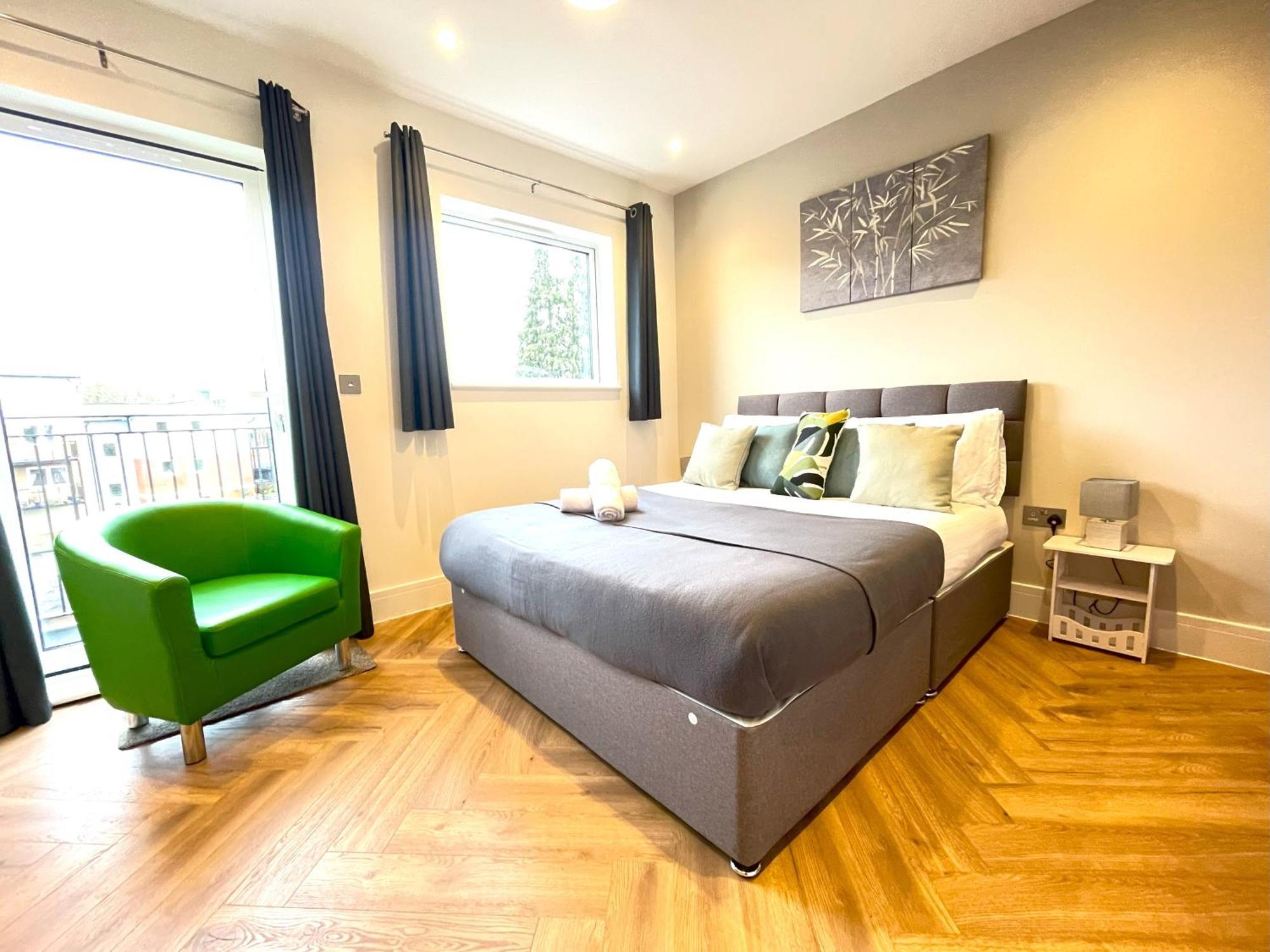 Refined Living, Wi-fi, Balcony And Parking